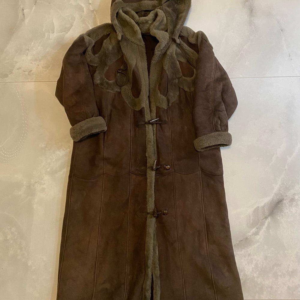 Shearling coat - Picture 4 of 5
